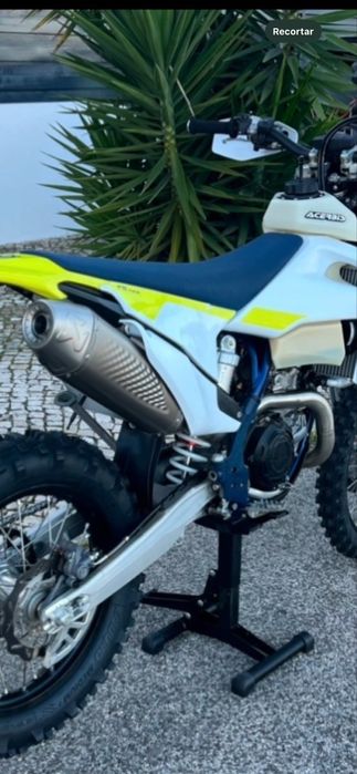 Akrapovic Completo Husqvarna