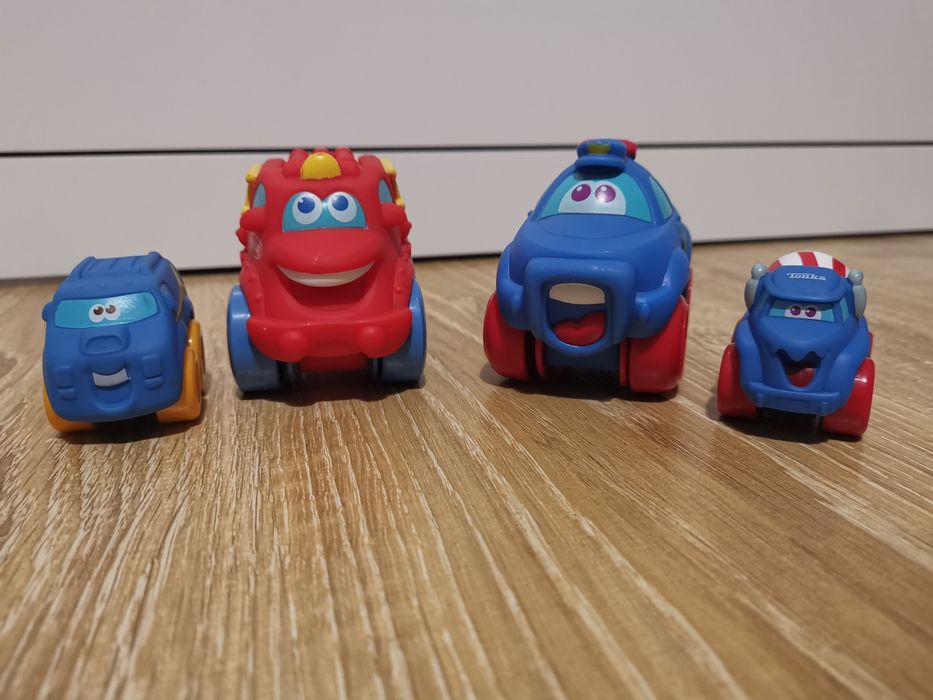 Zestaw samochodzików Hasbro