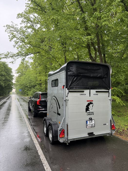Transport koni 24/7 wyjazdy pilne i świąteczne