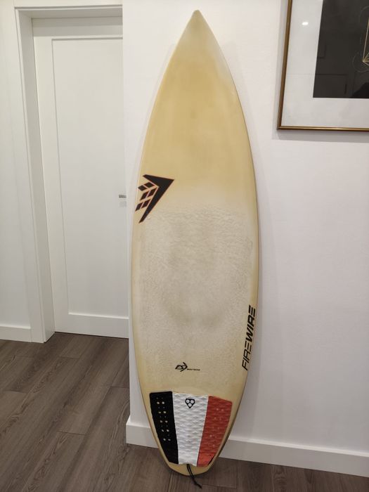 Prancha de surf Firewire, modelo Hellfire,