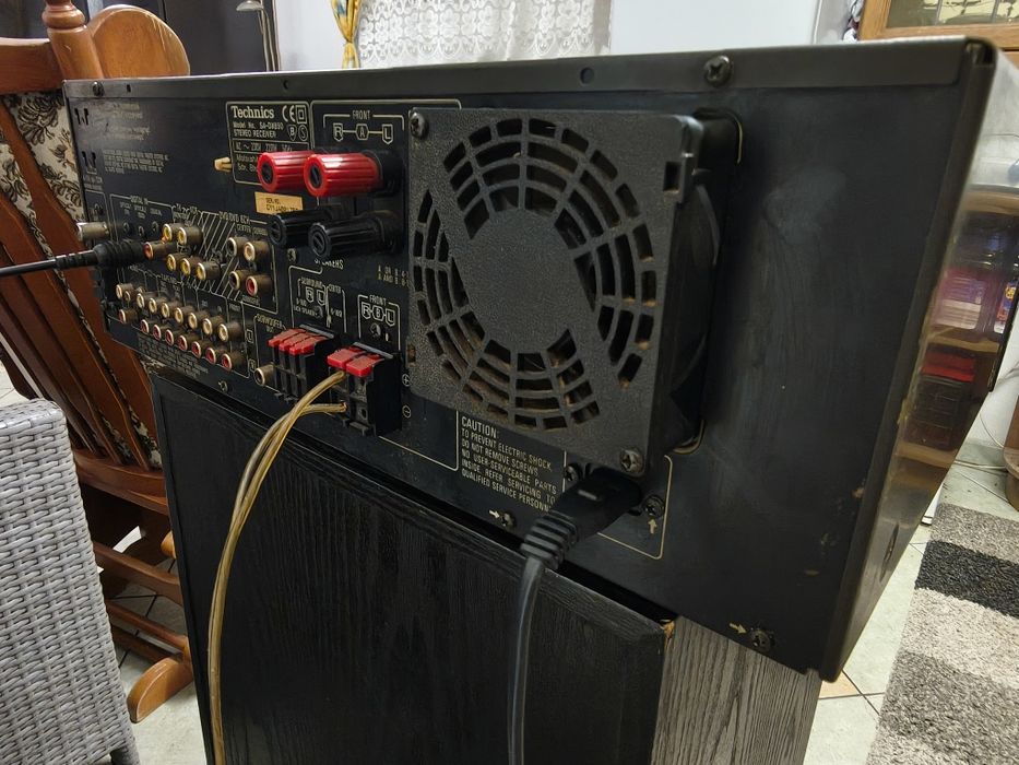 Technics SA-DX850 amplituner- plus pilot