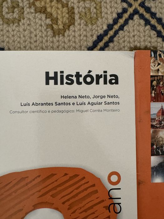 Manual e Caderno de Atividades Historia