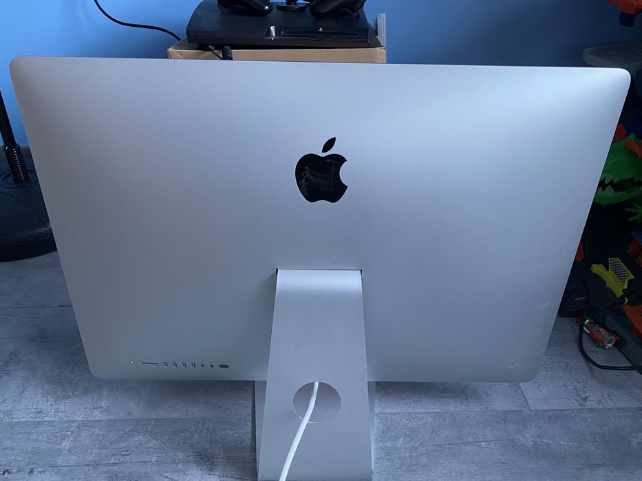 iMac Retina 5K, 27-calowy, koniec 2014 r.
