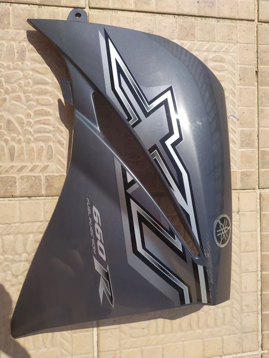 Carenagem lateral direita Yamaha XT 660