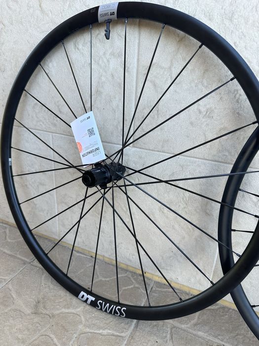 Bicicleta de estrada - Rodas DT Swiss - Novas!