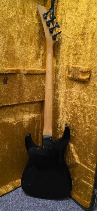 Gitara Basowa Samick kopia Jackson CMG