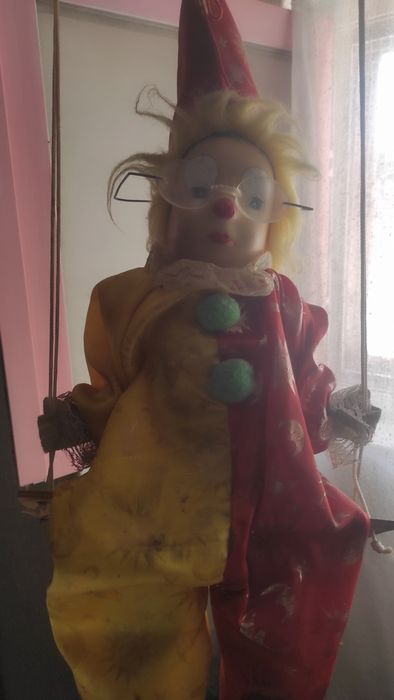 Palhaço no baloiço