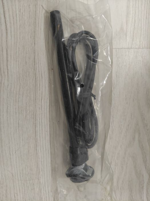 Автомобільна антенна