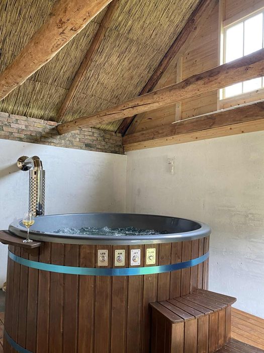 ,,Dom Na Wsi ,, Koszelówka " Koszele. Balia  jacuzzi .