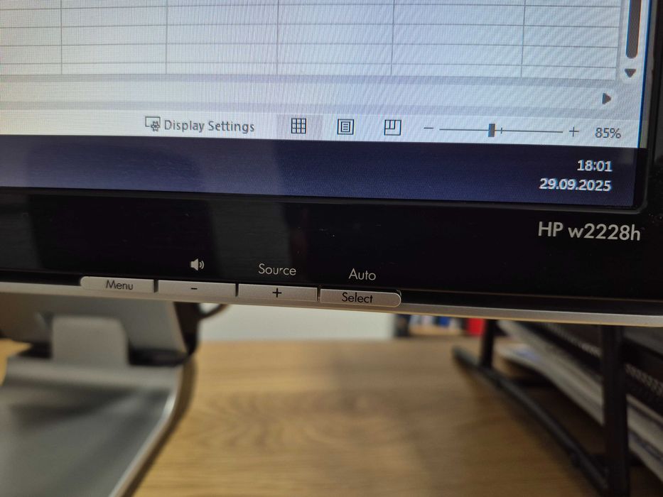 Монітор HP w2228h