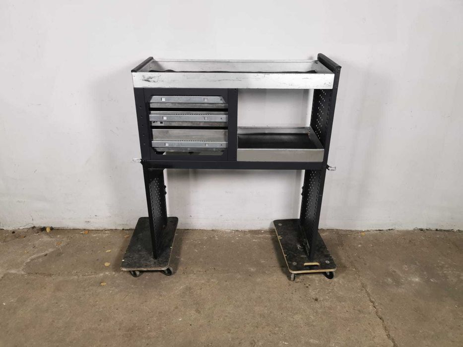 Zabudowa serwisowa warsztatowa regał samochodowy serwis BOTT SZUFLADY