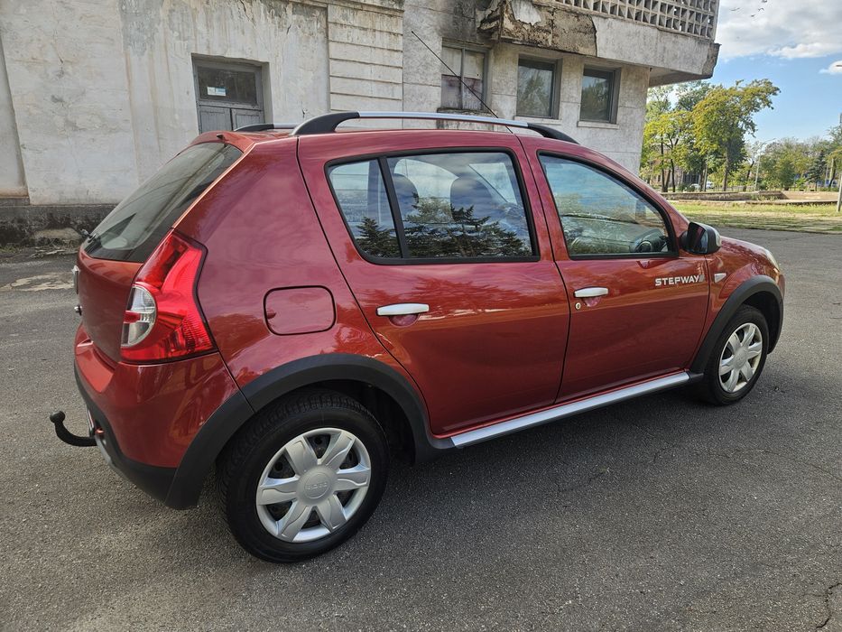 продам Dacia Sandero StepWay
