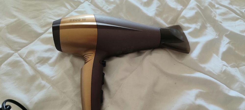 Secador de cabelo ProfiCare - 2200W