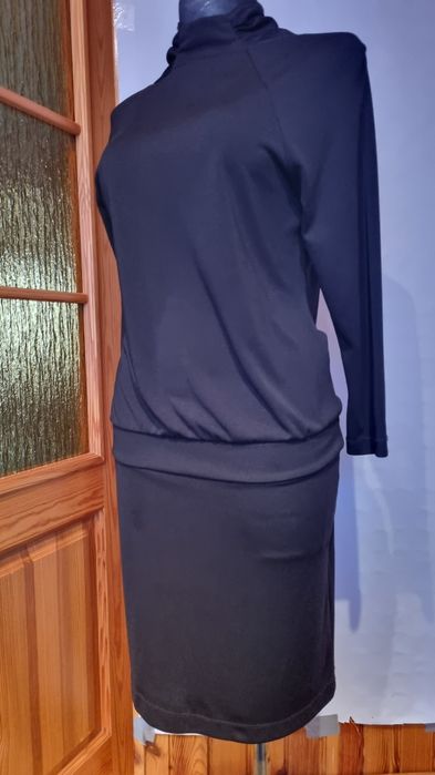 Midi,dzianinowa sukienka Bastet 44.