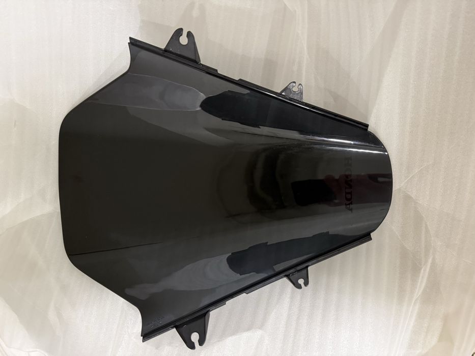 Owiewka, przednia szyba Honda PCX 2025 nowa