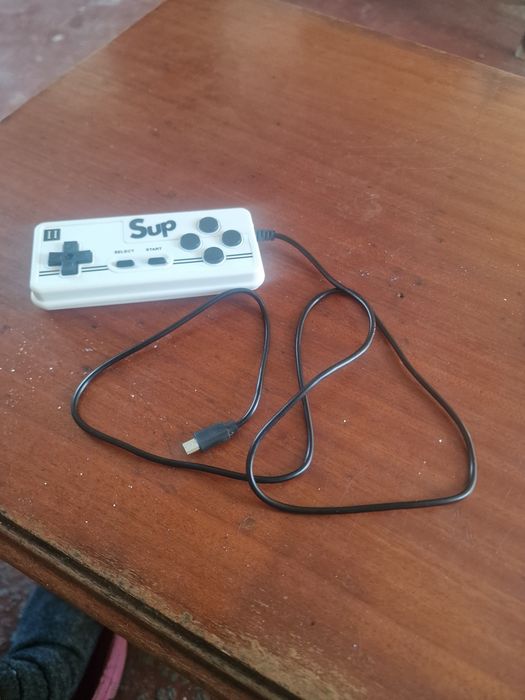 Consola Sup Game Box para Peças / Com Defeito + Acessórios