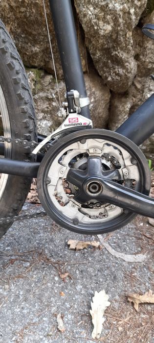Bicicleta CBF com muito material SHIMANO