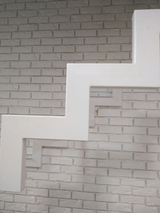 Металеві каркаси Сходів Лестницы перила ступені дуб ясен бук