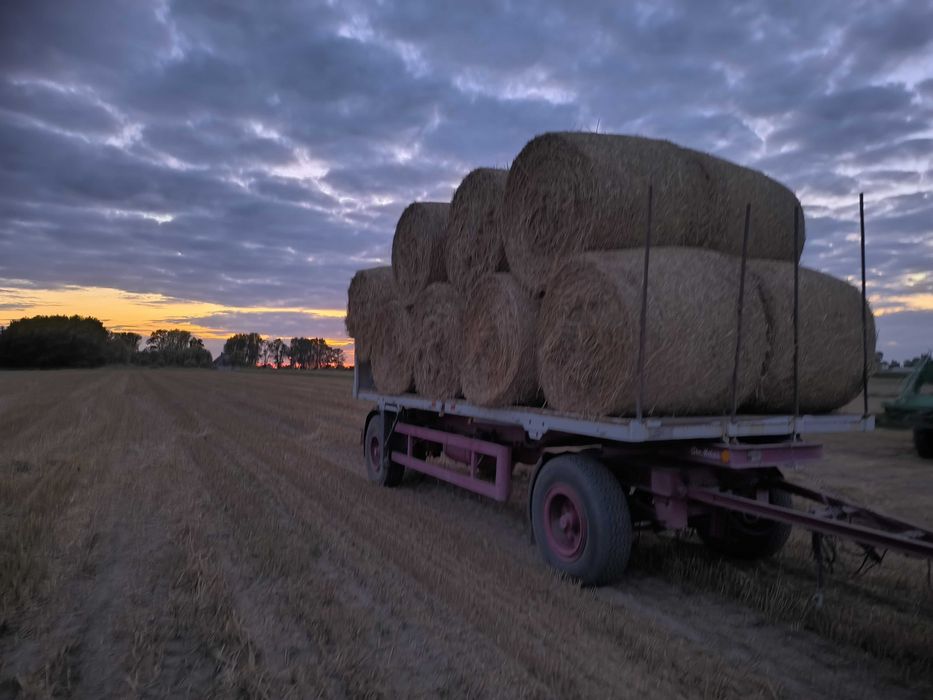 Przyczepa do balotów srzyniopalet,wywrotki Zarejestrowana i Opłacona