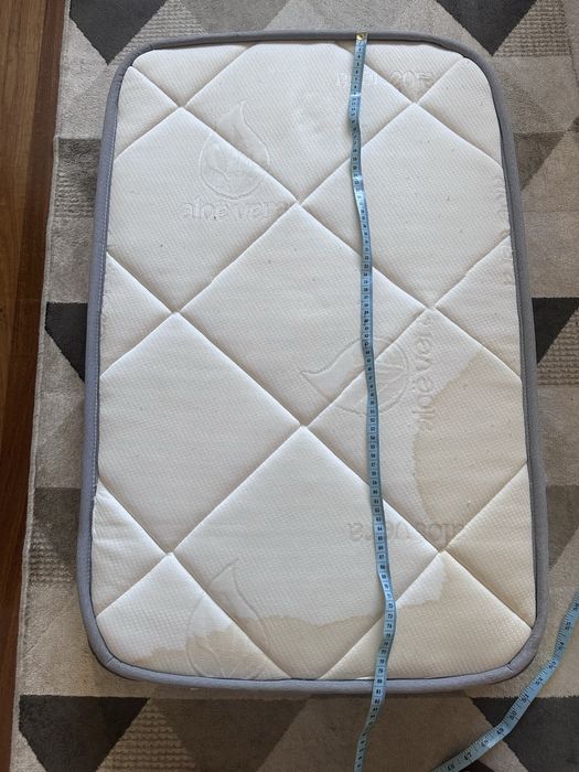 Mini colchão para berço