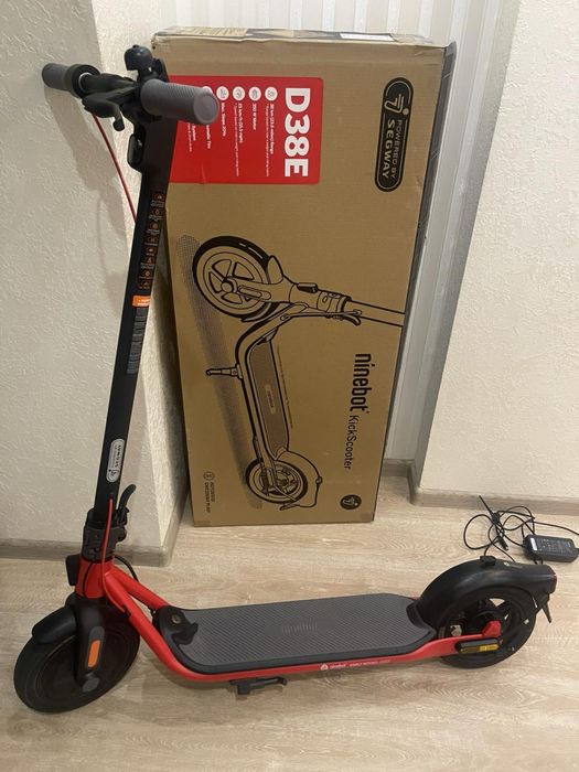 Електросамокат Segway Ninebot D38E