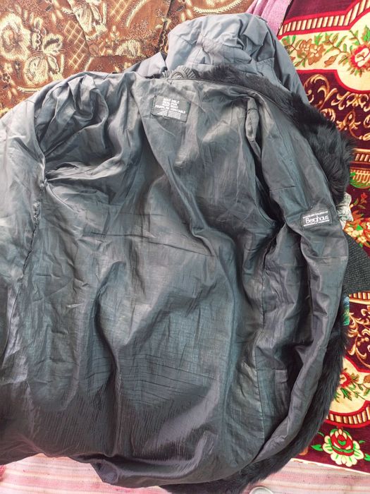 Дуже хороша і тепла