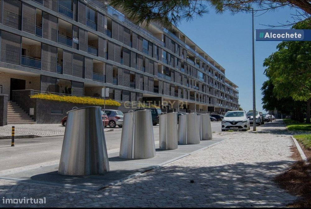 T3 com Vista para o Rio em Alcochete