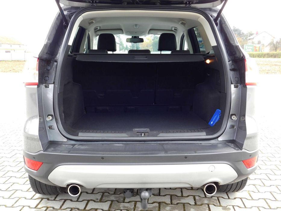 Ford Kuga**Asystent Parkowania**Navi**Grzane Fotele**Oryginał Przebieg