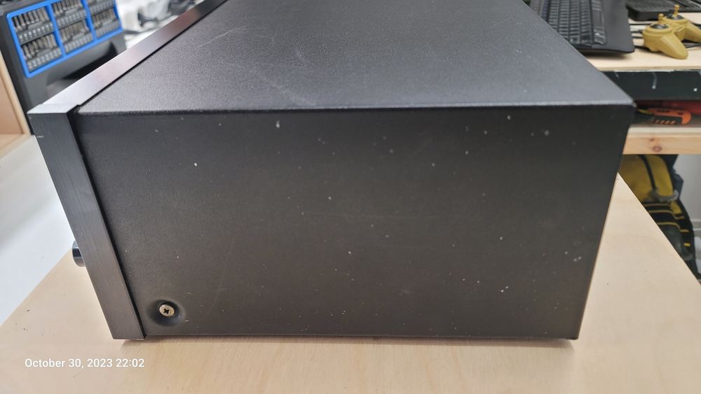 Hitachi stereo tape deck d-720