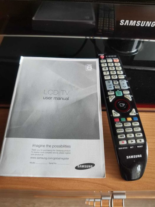 SAMSUNG TV Series 8 FHD 1080p 100HZ 52 inch