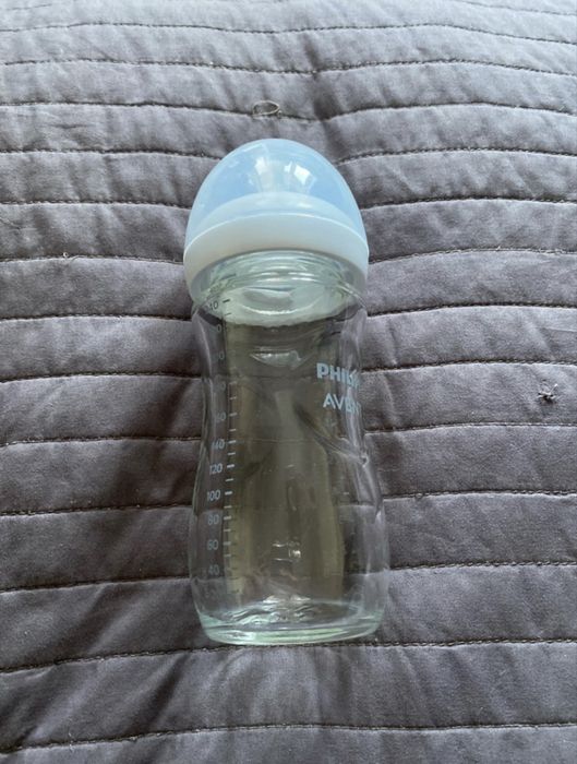 Комплект Philips Avent: підігрівач молока + пляшечка + пакети