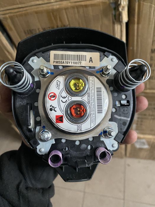 Подушка в руль ( кермо ) Airbag Nissan leaf ze1 2018-