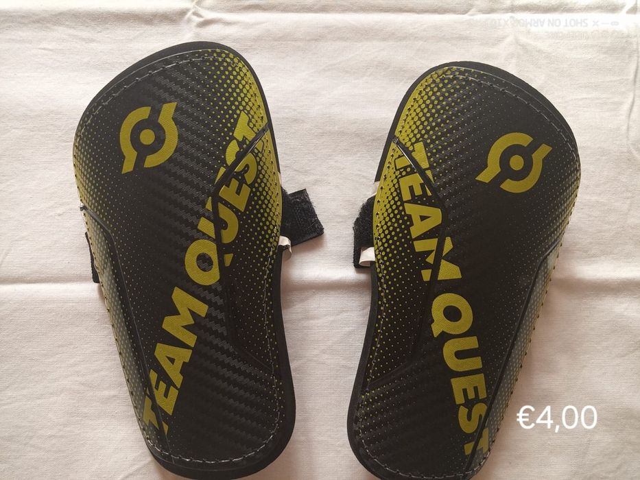 Luvas e Caneleiras de criança 4/5 anos