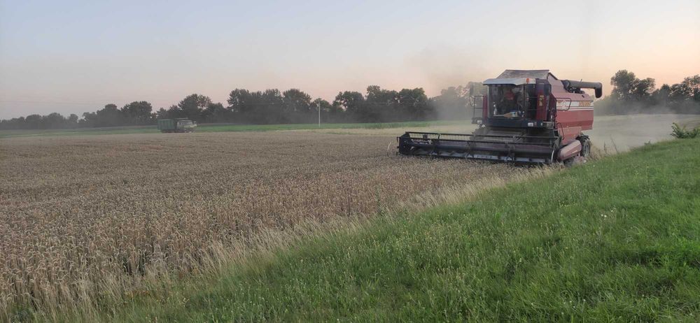 Зернозбиральний комбайн Полісся КЗС1812. Продам.