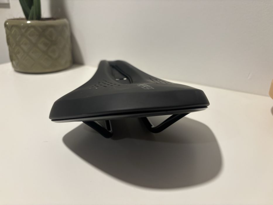 Material ciclismo selim/fato