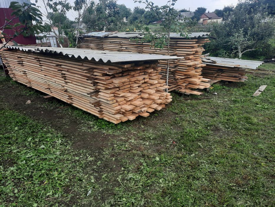 Пиломатеріали: Брус, Стропила, Дошка обрізна.