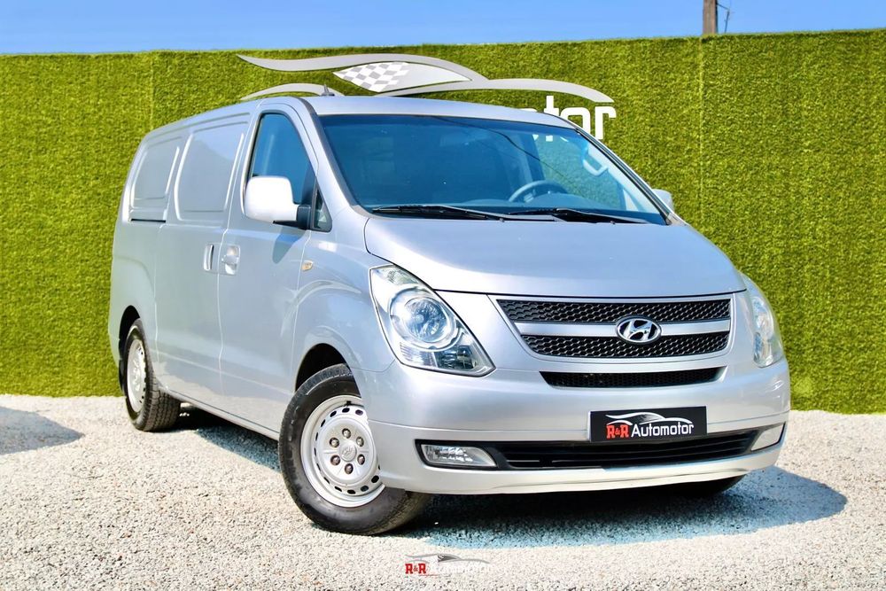 Hyundai H-1 Starex H1 Starex 2.5 CRDi L2 Dual Side Door