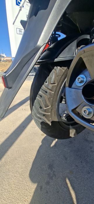 Scooter Kawasaki j300