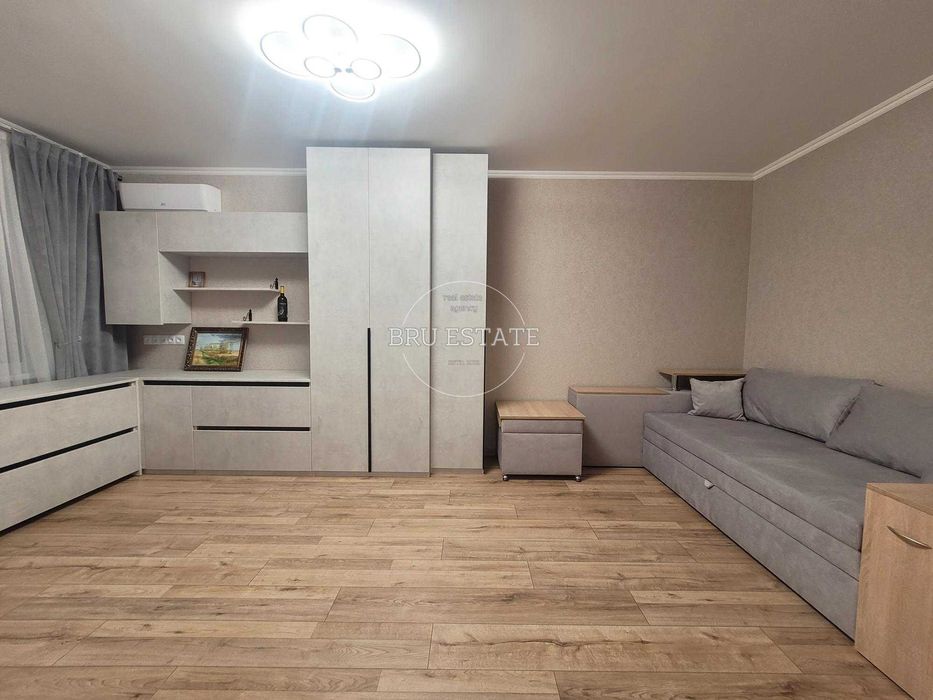 Продам 2к кв-ру з новим ремонтом Березняки, м. Лівобережна, 5 хв