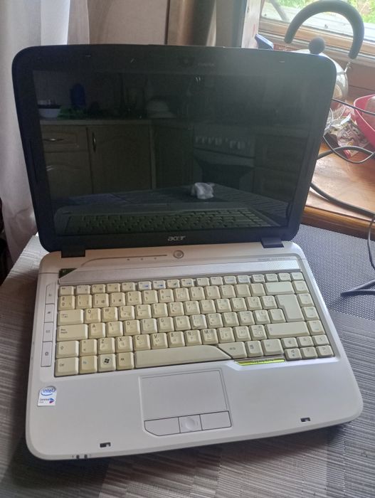 Ноутбук Acer 4710