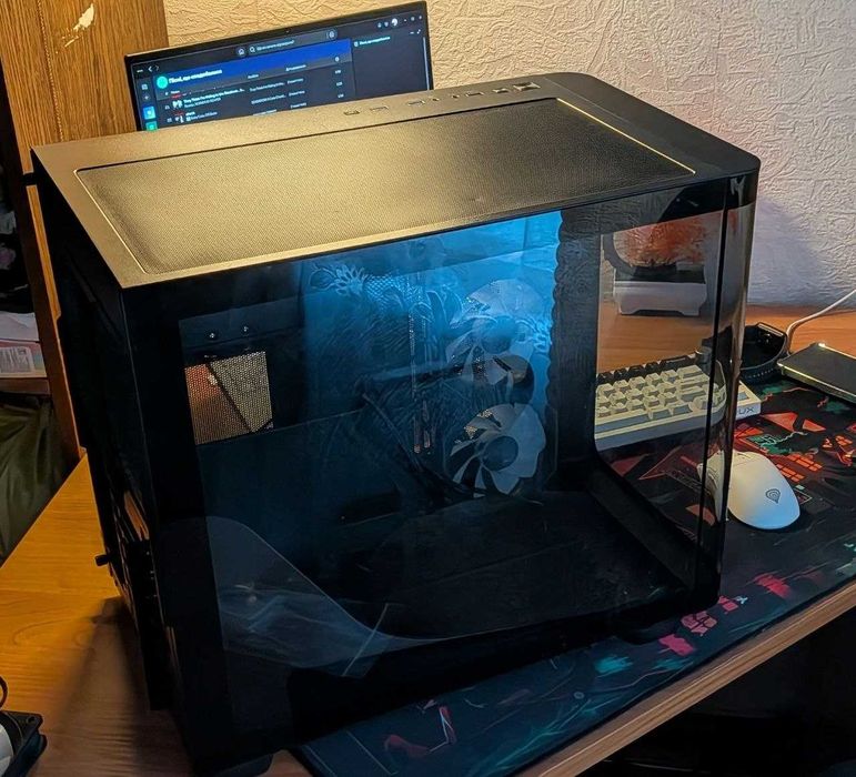 Корпус Aerocool P500C-G-V1 Tempered Glass без БЖ