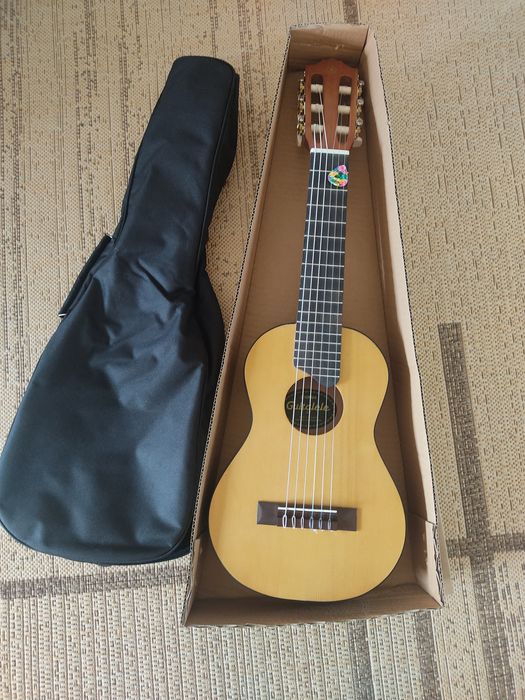 Guitarra acústica Guitalele