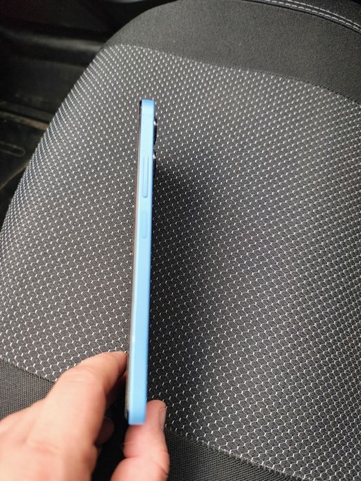 Продам телефон Redmi 12