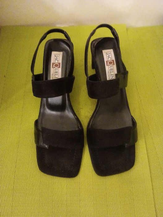 Czarne buty Jacqueline r37