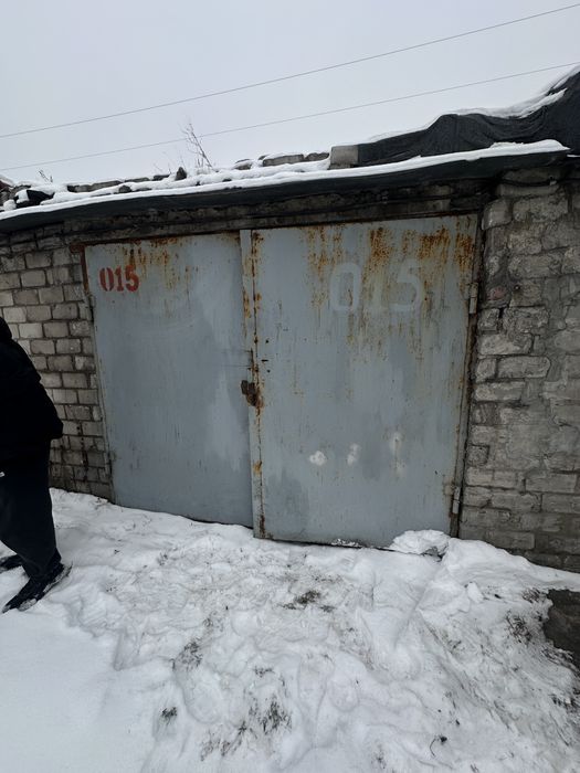 Продам гараж на соцмісті (навпроти готелю «Родіна»)