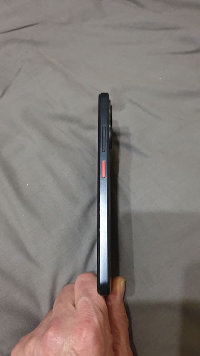 ZTE Blade A75 продам