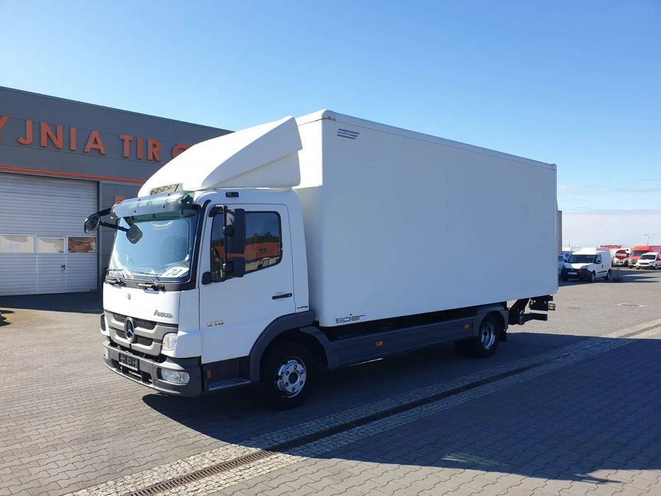 Mercedes-Benz ATEGO 816 EURO 5 KONTENER+WINDA 1000 kg  nr.74 KONTENER+WINDA Import z Niemiec Blokada Mostu Niski Ory Przebieg