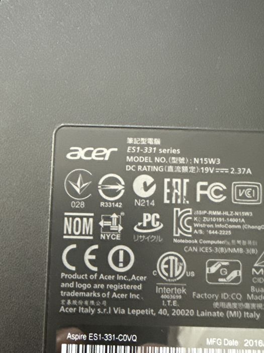 Notebook acer N15W3 idealny biały
