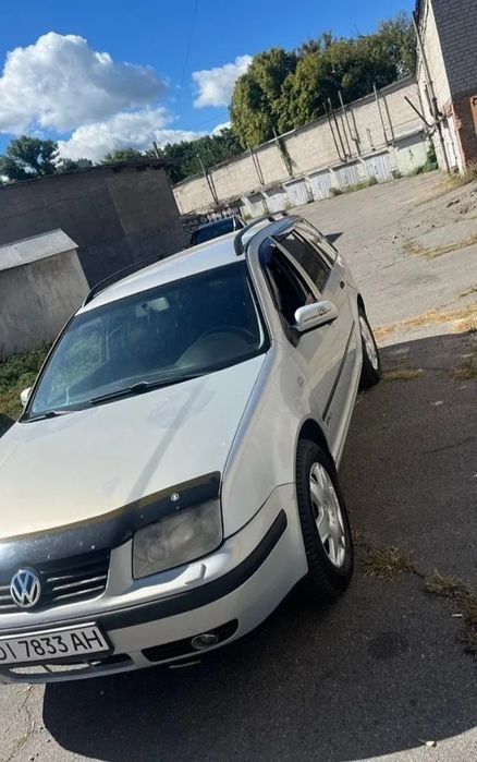 Volkswagen bora 1,9TDI 2000год