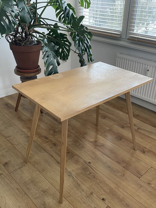 Minimalistyczne biurko drewniane dąb 95x60cm